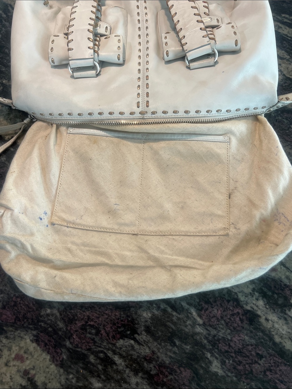 MICHAEL Michael Kors White Leather Shoulder Bag with Brown Whipstitch - Picture 5 of 7
